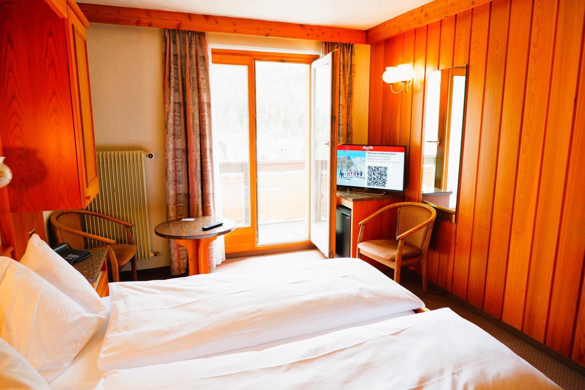 Hotel Christiania Saas-Fee Exterior photo