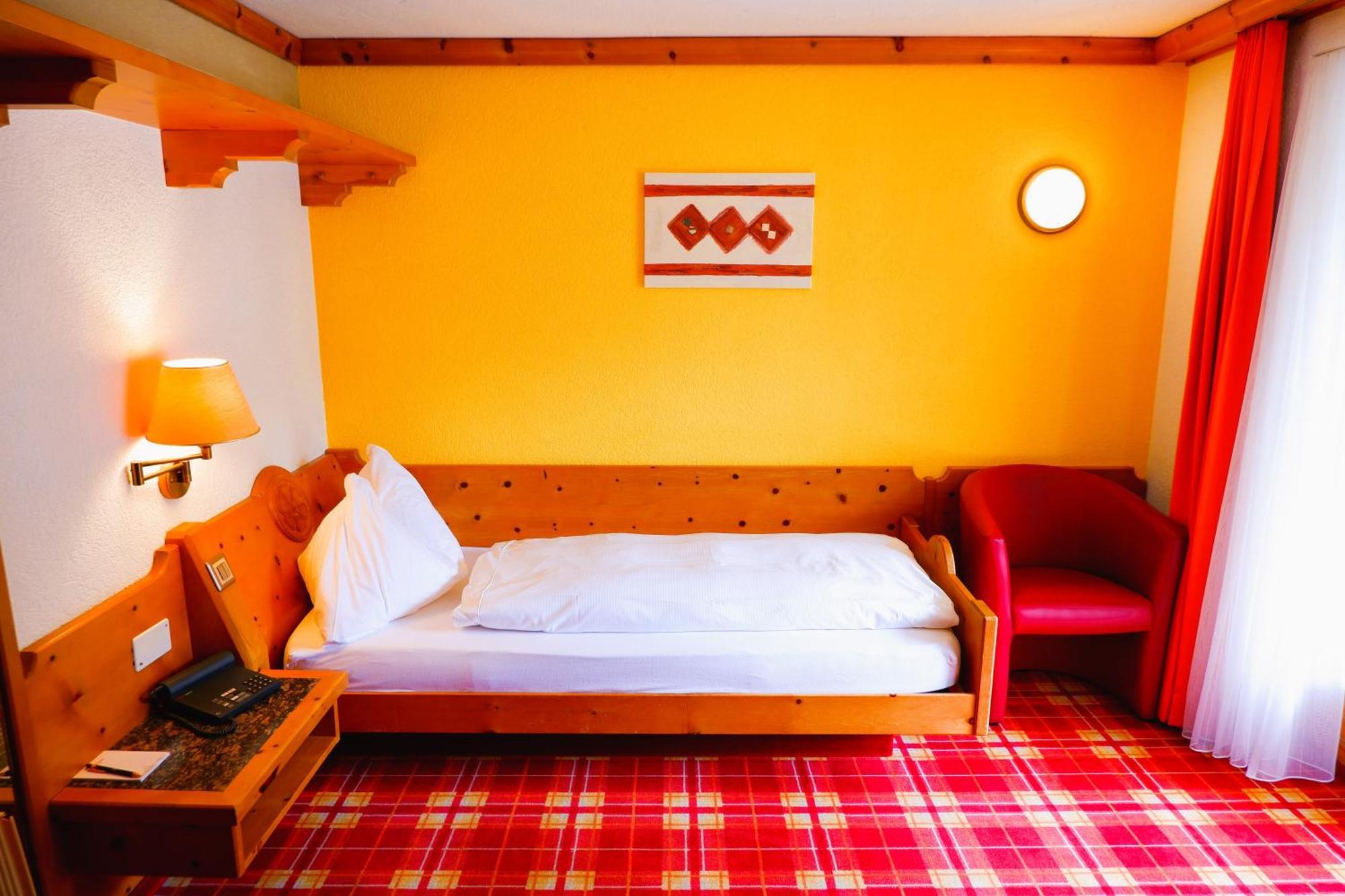 Hotel Christiania Saas-Fee Exterior photo