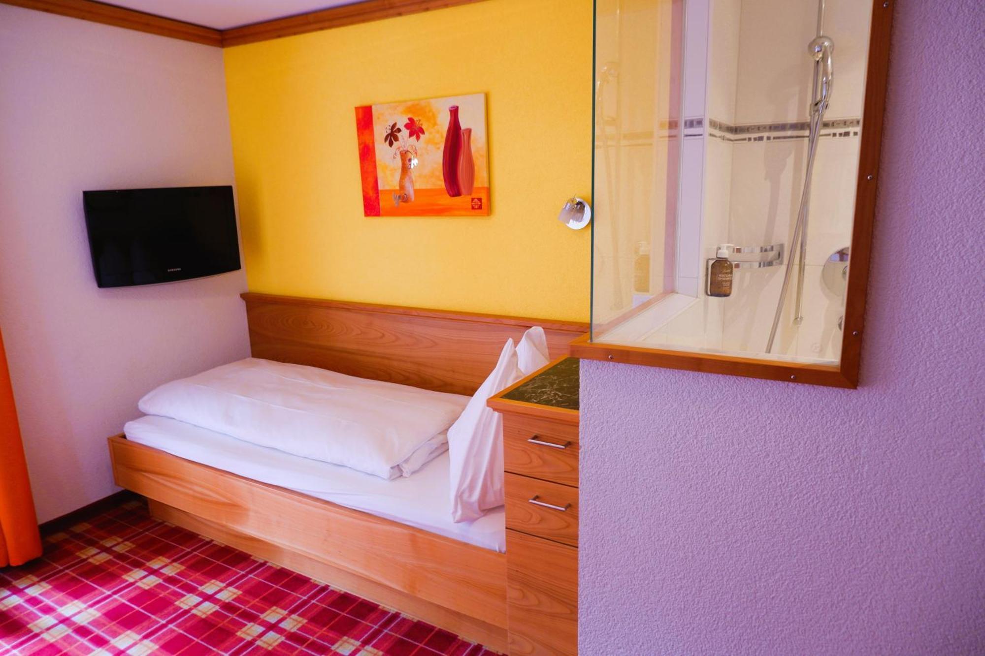 Hotel Christiania Saas-Fee Exterior photo