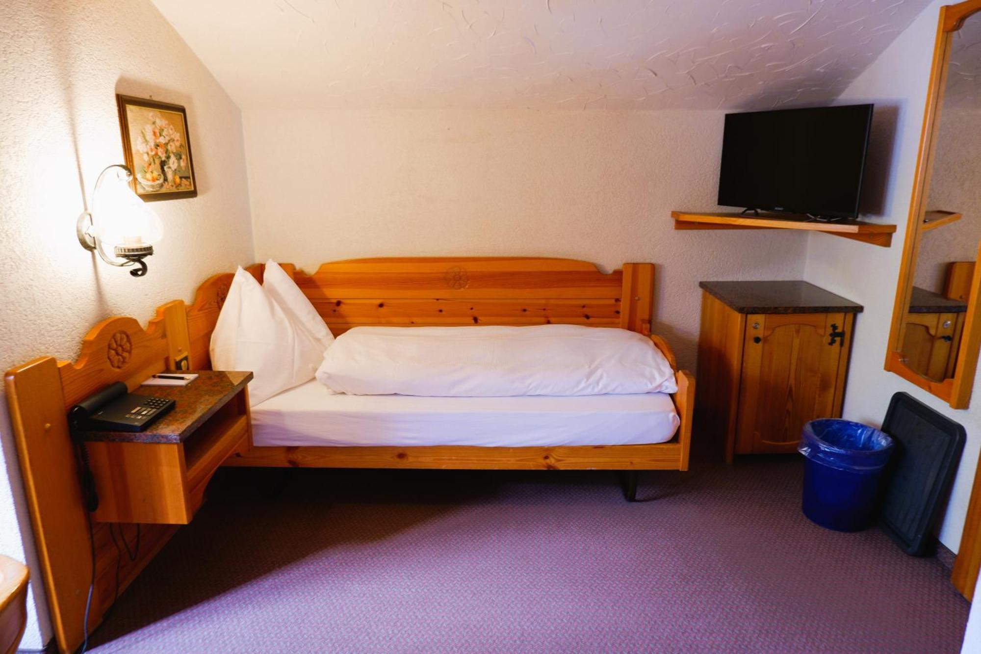 Hotel Christiania Saas-Fee Exterior photo