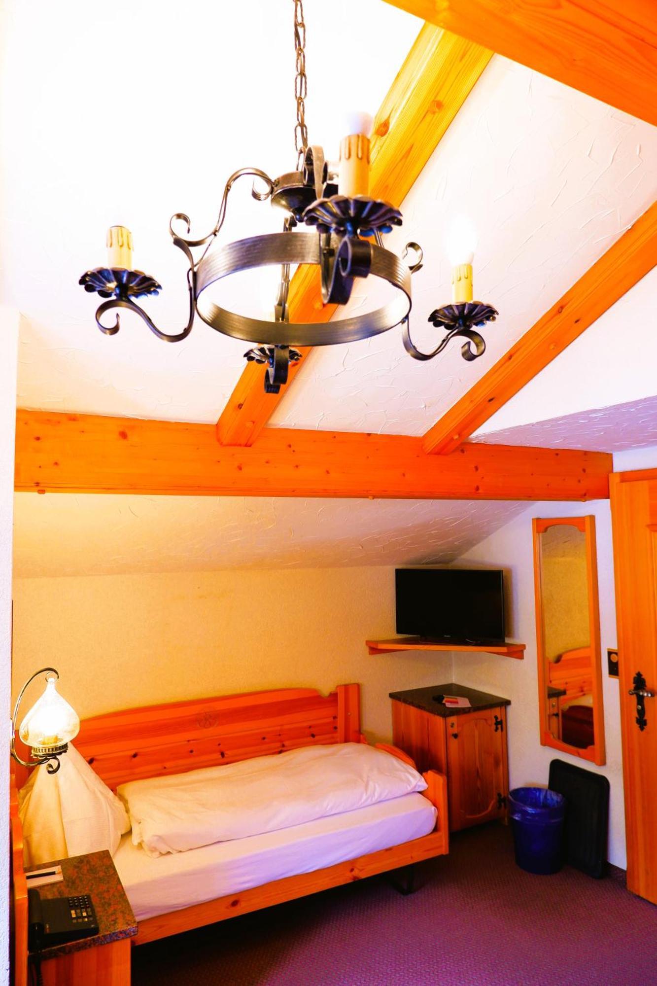 Hotel Christiania Saas-Fee Exterior photo