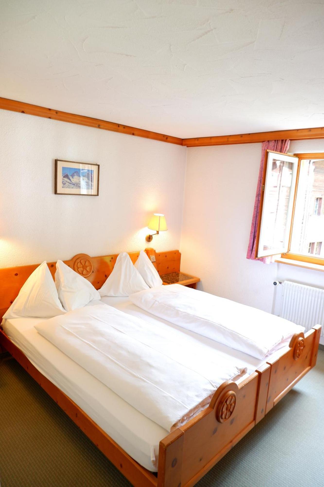 Hotel Christiania Saas-Fee Exterior photo