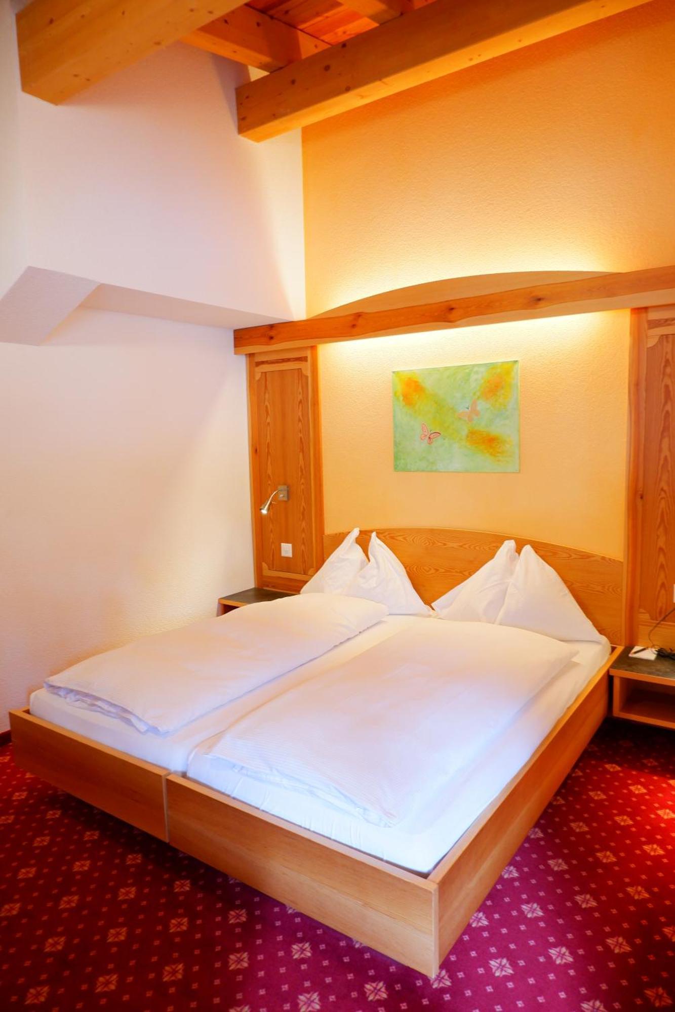 Hotel Christiania Saas-Fee Exterior photo